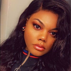 Meet your Posher, Jasmine